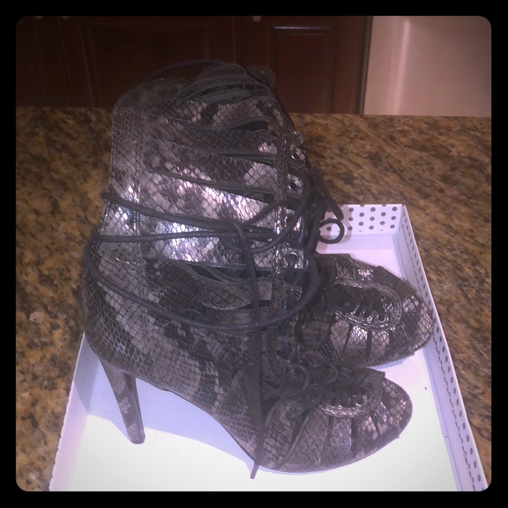 Steve Madden heels